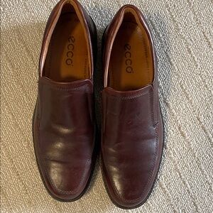 ECCO Men's Dark Brown Leather Slip-Ons